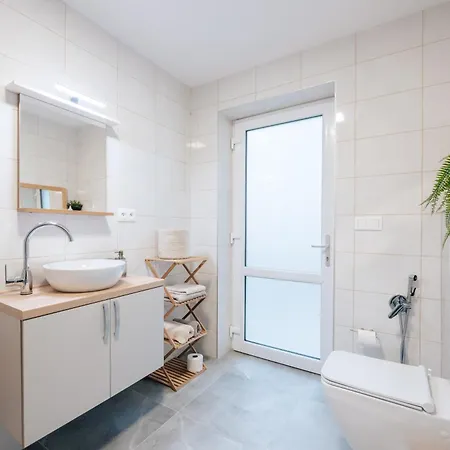Apartman U Sklepu Sardice Exterior photo