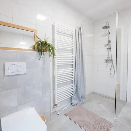 Apartman U Sklepu Sardice Exterior photo